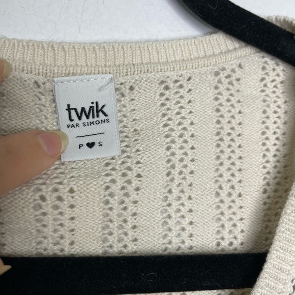 Simons Drawstring pointelle knit bolero top in cream - Picture 4 of 7